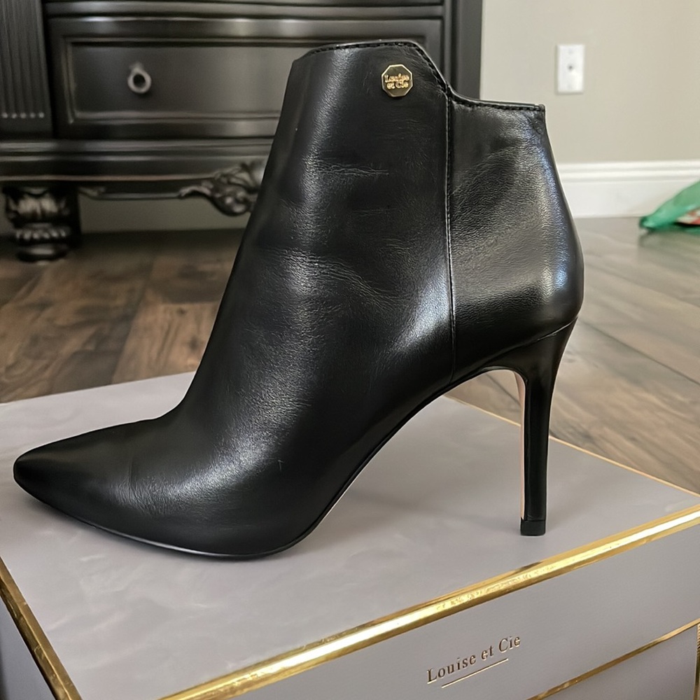 Louise et Cie booties